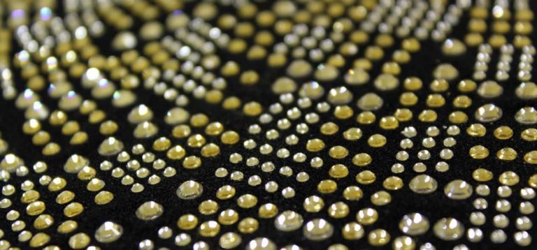 Pavè di strass originali Swarovski termoadesivi